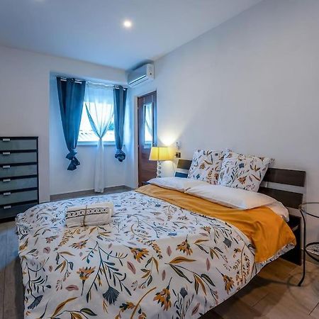 Appartamento Borgo Antico Paruzzaro Экстерьер фото