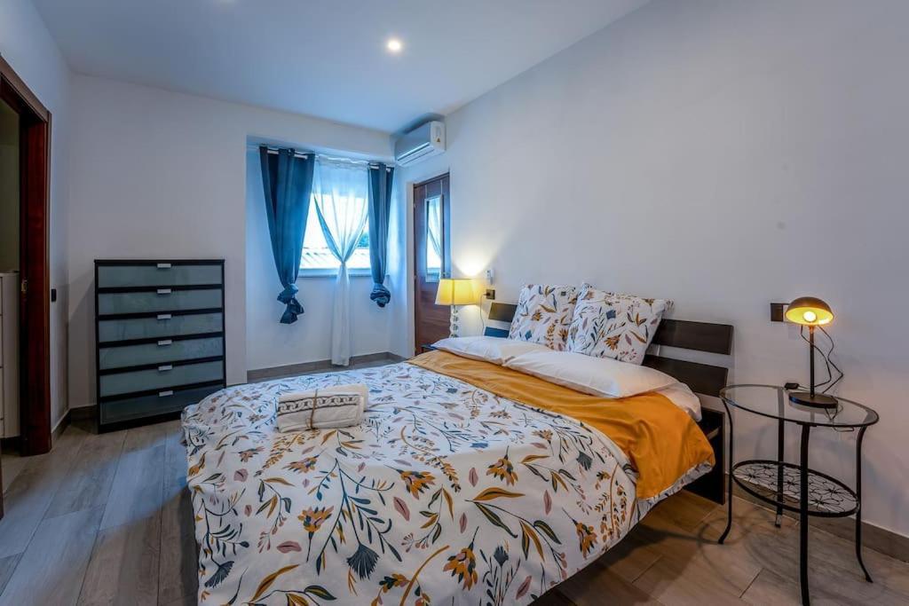 Appartamento Borgo Antico Paruzzaro Экстерьер фото