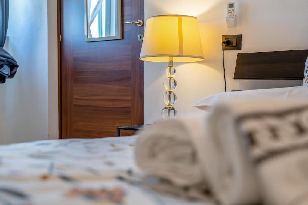 Appartamento Borgo Antico Paruzzaro Экстерьер фото