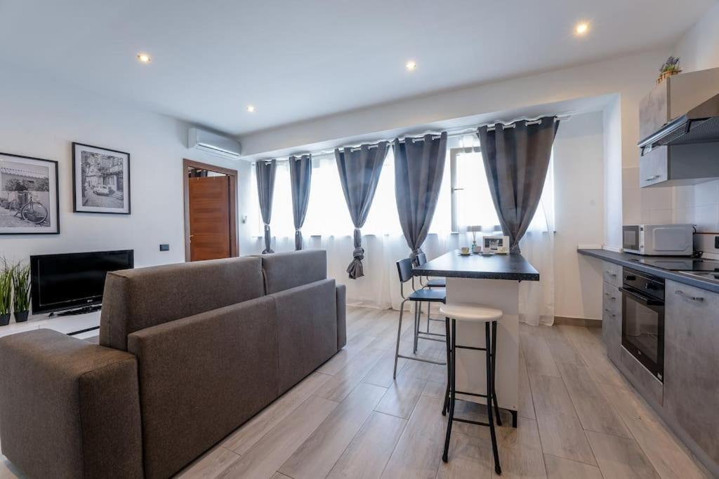 Appartamento Borgo Antico Paruzzaro Экстерьер фото
